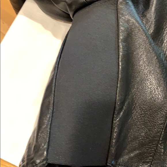 Jacket - Picture 7 of 8